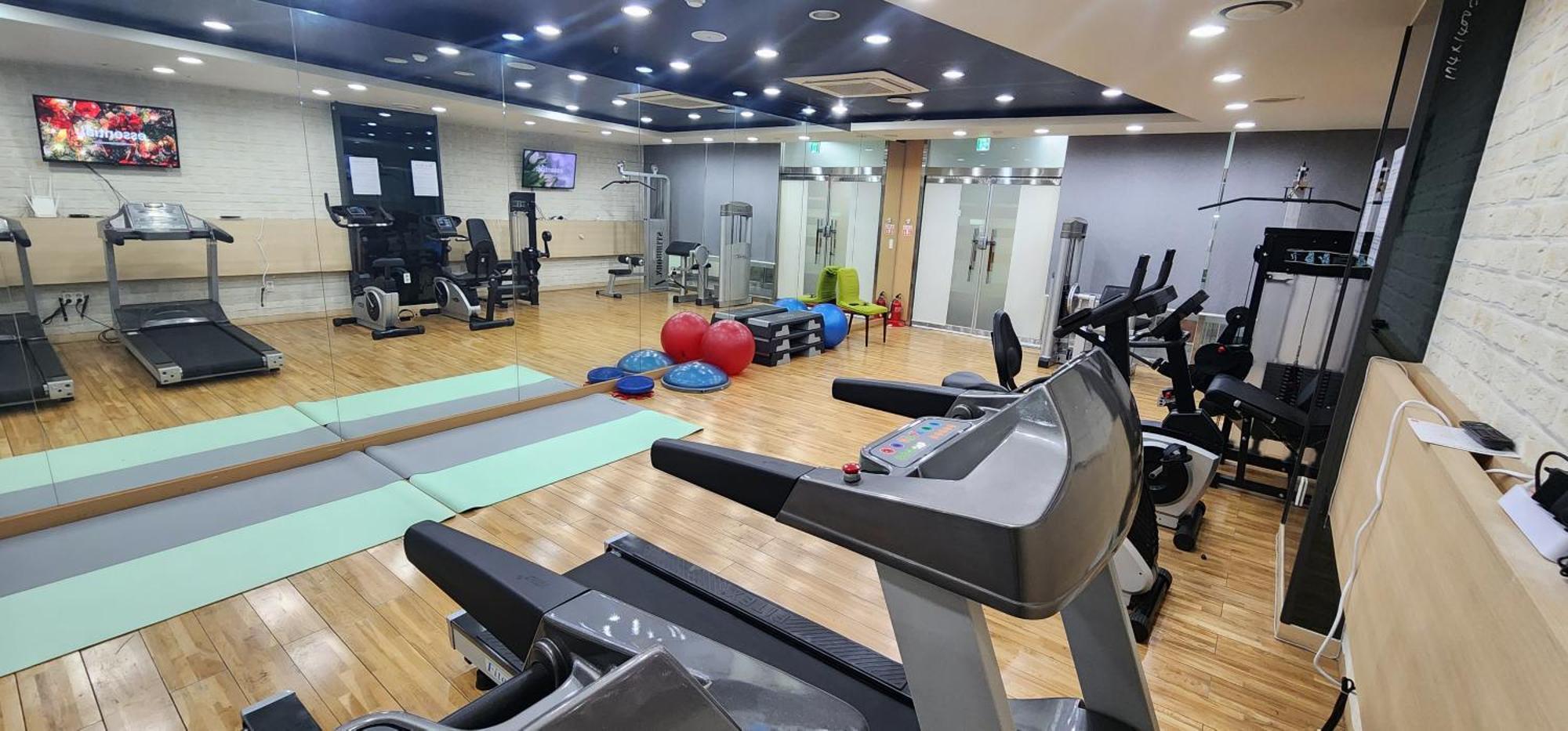 Ever8 Serviced Residence Seoul Bagian luar foto